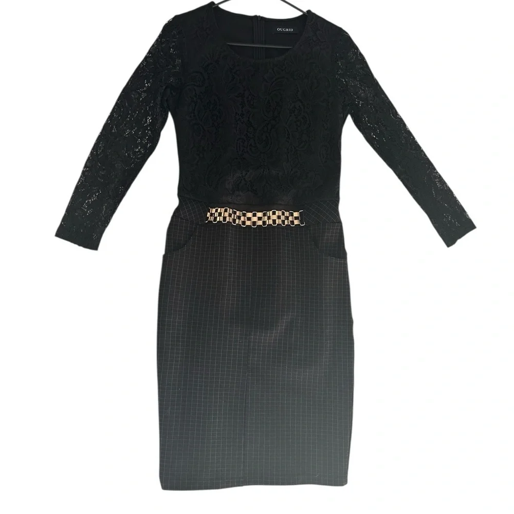 Elegant Black Lace Dress with Gold Accents - Picture 2 of 6